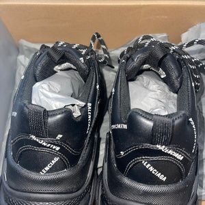 Balenciaga Sneakers
